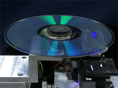5815 - Pionner apresenta disco ótico de 400GB