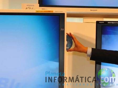 sharp lcd tv com blu ray integrado imagem03 - Sharp é a primeira a lançar família de TVs LCD com Blu-Ray