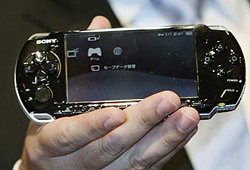 psp3000 - Sony lan&ccedil;a novo PSP