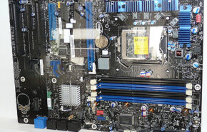 sev103 Intel lança mais 4 placas mãe LGA1156