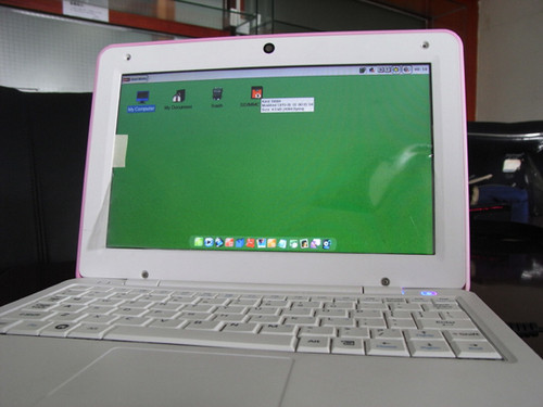 czcc9 - Netbook mais fino do mundo é anunciado na China