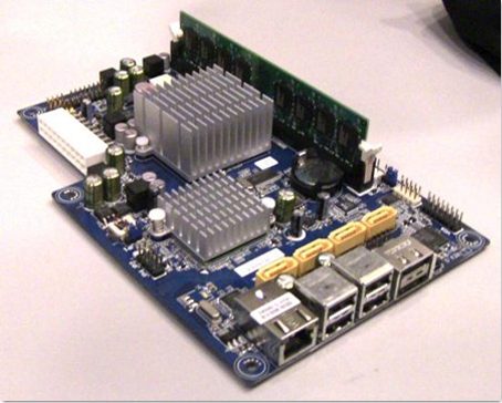 lilbrutte2 - Little Butte, pequena placa para servidores caseiros Intel
