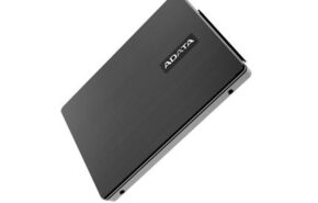 adata-n002 A-Data SSD N002, combo USB 3.0 e SATA 3Gb/s