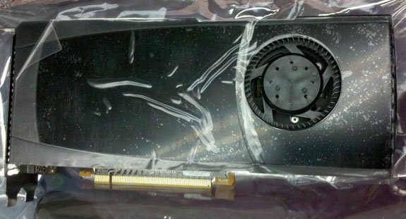 Fotos da GeForce GTX 480 e GTX 470, na CeBIT Nvidia GeForce GTX 470 01 - Fotos da GeForce GTX 480 e GTX 470, na CeBIT