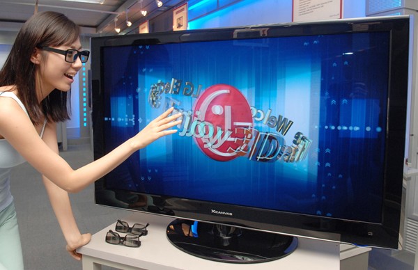 lg first 3d tv - LG lançar TVs 3D mais baratas.
