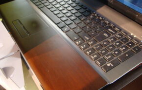 ASUS mostra notebooks 100% reciclables