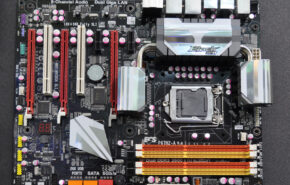 DSC_0196 Computex 2010: Placas da ECS com o chipset P67.