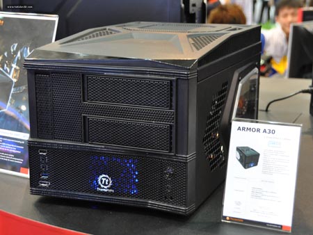 DS 0257 p - Computex 2010: Caixas e fontes da Thermaltake