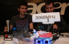 kingstonddr33068mhz03-575x414 Recorde com DDR3: 3.068 MHz