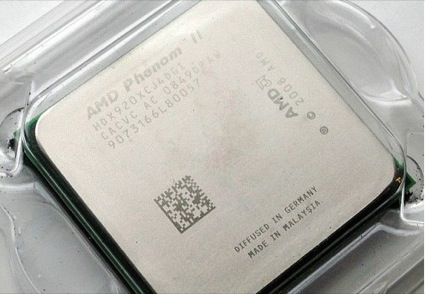 AMD Phenom II X6 - AMD prepara um Phenom II X6 1100T a 3,3 GHz