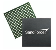 sandforce chip2312312 - O controlador SandForce SF-2000 promete 500MB/s e 60k IOPS