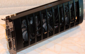 evga dual gtx 01 290x185 - EVGA mostra o que seria uma GeForce GTX-500 dual - #CES2011