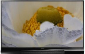 wd-92840fronthi120710 Mitsubishi surpreende no CES anunciando painel OLED de 155″