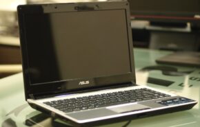OLYMPUS DIGITAL CAMERA Asus U30S: netbook de 13,3″ com Sandy Brigde e VGA NVIDIA GT520M