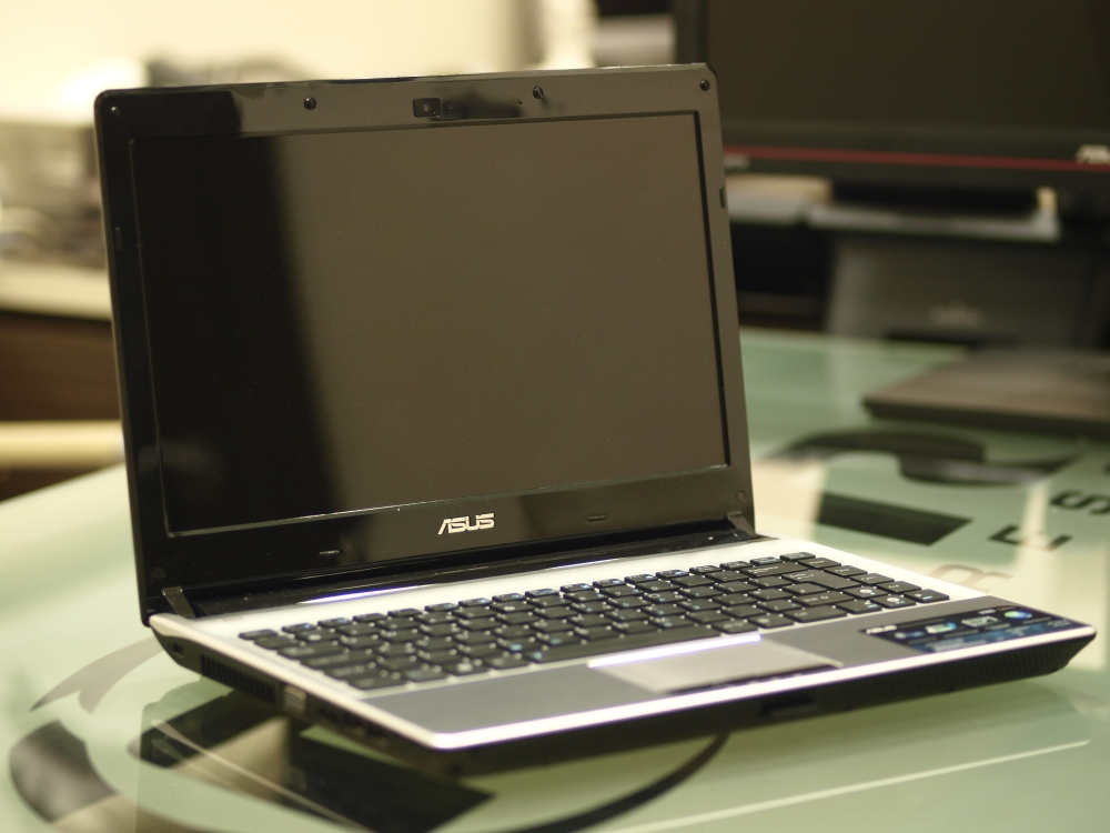 asus u30s - Asus U30S: netbook de 13,3" com Sandy Brigde e VGA NVIDIA GT520M