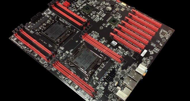 Primeira foto e detalhes da placa mãe EVGA SR-3. sr3 660x350 - Primeira foto e detalhes da placa mãe EVGA SR-3.