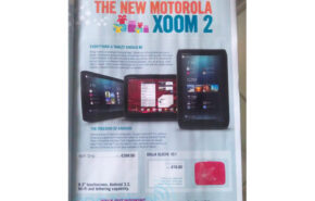 motorola-xoom-2-carphone-warehouse-0 Tablet Motorola Xoom 2 aparece em um catálogo