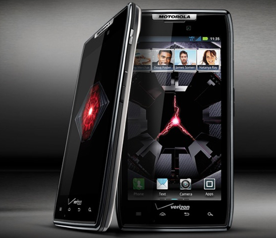 razr image 1 - Smartphone mais fino do mundo da Motorola no Brasil