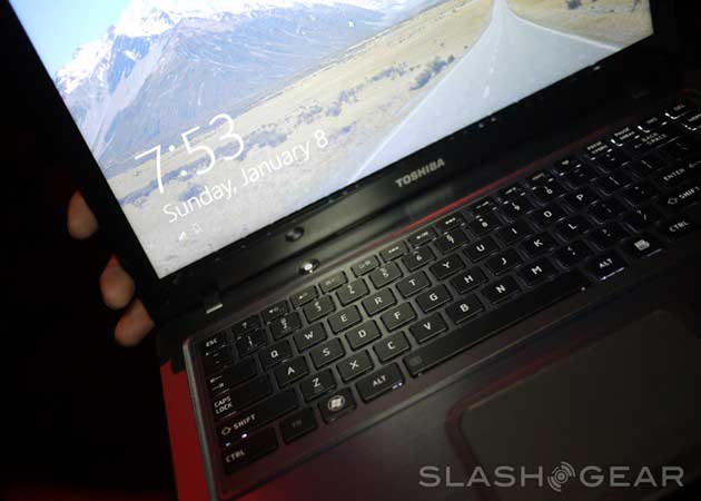 ToshibaUltrabooksWindows8 1 - [CES 2012] Ultrabook da Toshiba com Windows 8