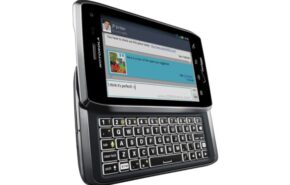 motorola Celular Motorola DROID 4 chega finalmente dia 9 de fevereiro
