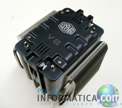 1222452327905 58 - Um motor V8 para seu micro