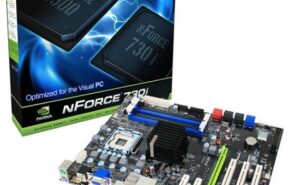 Placa mãe ATX da EVGA com GeForce 9300 e S/PDIF